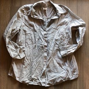 Women’s Chico’s button up blouse Size 2 Like new